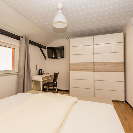 Landhaus Pohlhof Kolín nad Rýnem Pokoj fotografie